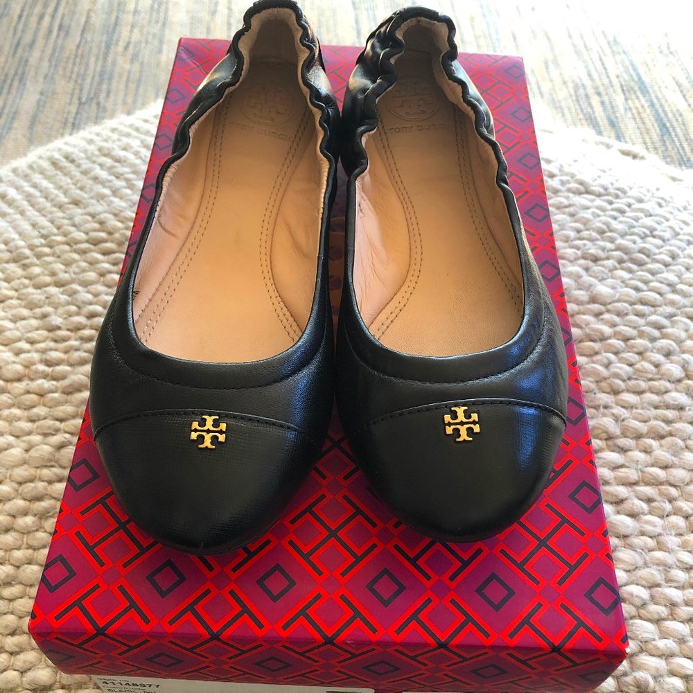 Tory Burch Women’s York Ballet Mestico Saffiano Black Leather Flat, Size 6.5